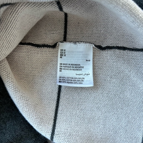 Charter Club Women's Windowpane Button Up Long Sleeve Cardigan Sweater Medium - Picture 4 of 8